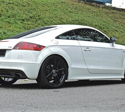 Фото дисков HRE FF04 на Audi TT (8J)