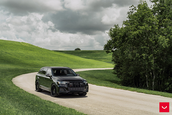 Audi SQ7 4M