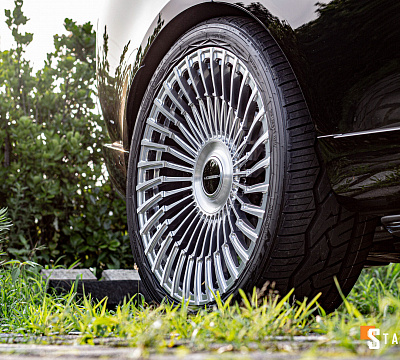 Фото дисков Vossen UV-5 на Range Rover V