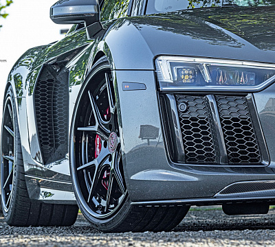Фото дисков Strasse Wheels SM5R Deep Concave FS на Audi R8 (4S)