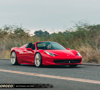Фото дисков BC Forged HCA215 на Ferrari 458