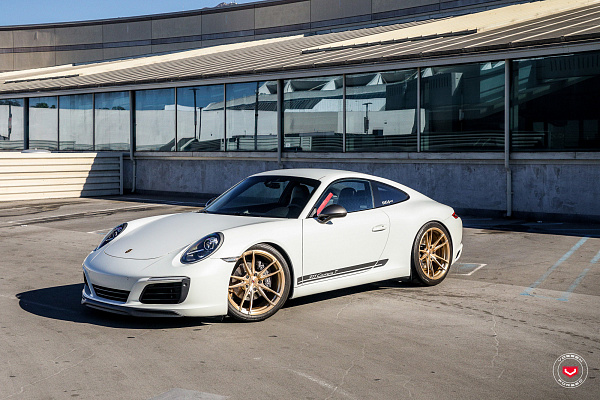 Фото дисков Vossen S17-06 Глянцевая шампань на Porsche 911 VII