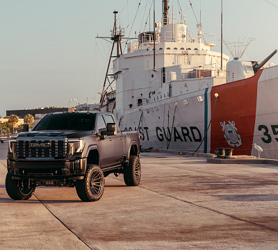 Фото дисков Vossen VFX-03 на GMC Sierra IV