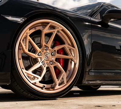 Фото дисков Strasse Wheels SB1 Deep Concave FS на Porsche 911 VII