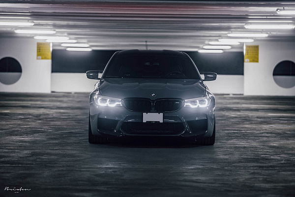 Фото дисков Brixton Forged VL4 Сатиновый темный лак на BMW 5/M5 (G30/F90)