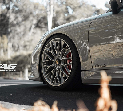 Фото дисков HRE P200 на Porsche 911 VII