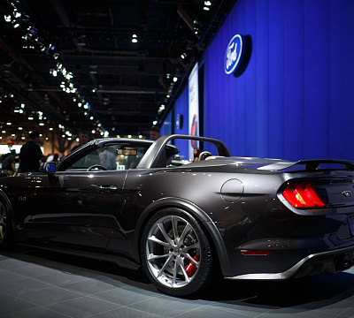 Фото дисков HRE P204 на Ford Mustang VI