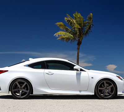 Фото дисков Vossen CV3 на Lexus RC