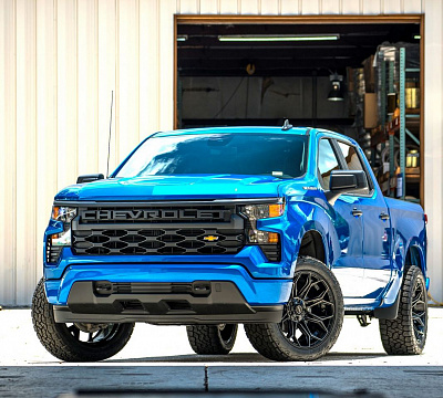 Фото дисков 4PLAY 4P83 на Chevrolet Silverado IV