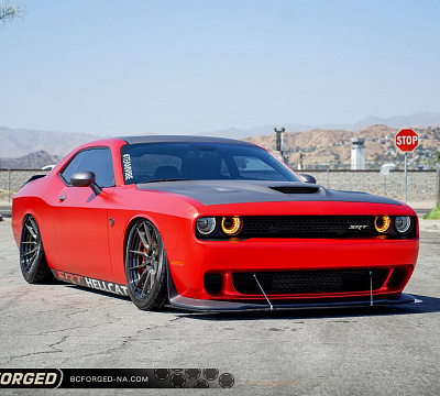 Фото дисков BC Forged HCA162 на Dodge Challenger III