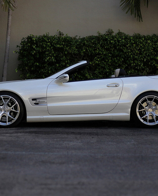 Фото дисков P101 Глянцевый лак на Mercedes-Benz SL (R230)
