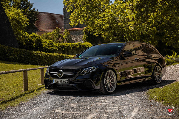 Фото дисков Vossen M-X2 Сатиновый лак на Mercedes-Benz E-Class (W213, S213, C238)