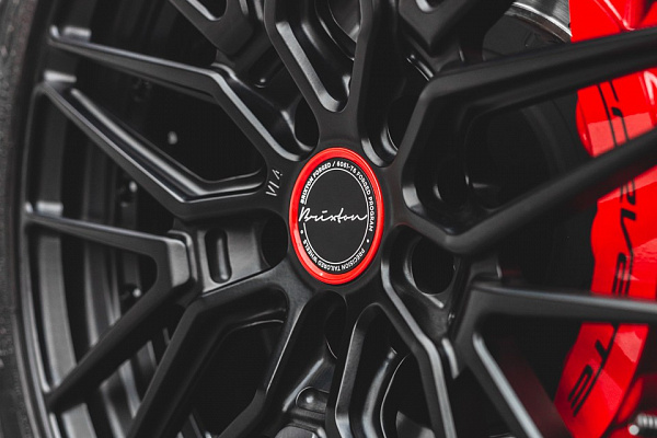 Фото дисков Brixton Forged VL4 Черный сатин на Chevrolet Corvette C7
