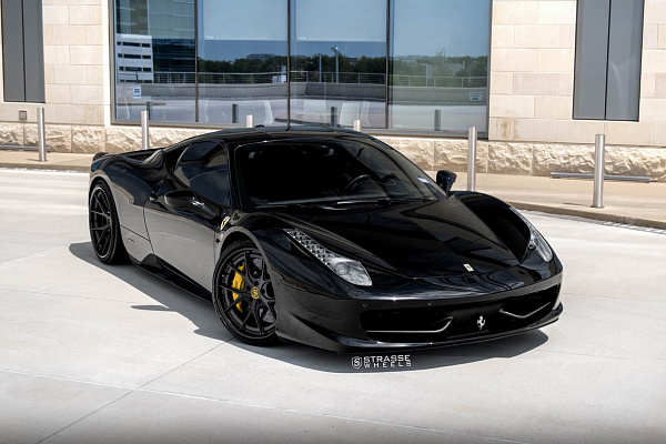 Фото дисков Strasse Wheels SM5R Deep Concave FS Другой цвет на Ferrari 458