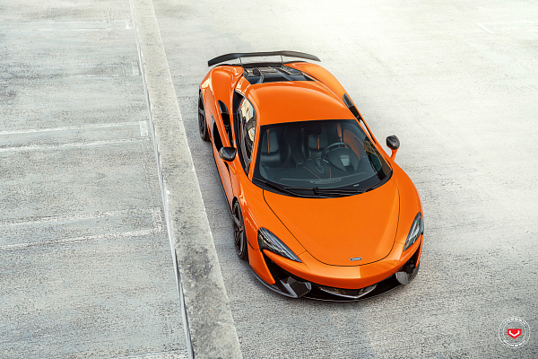 Фото дисков Vossen M-X5 Глянцевый темный лак на McLaren 570S