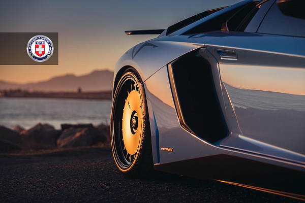 Фото дисков HRE 935 Черный сатин на Lamborghini Aventador