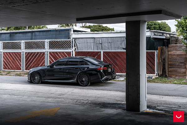 Фото дисков Vossen HF-9 Черный глянец на BMW 5/M5 (G60/G90)