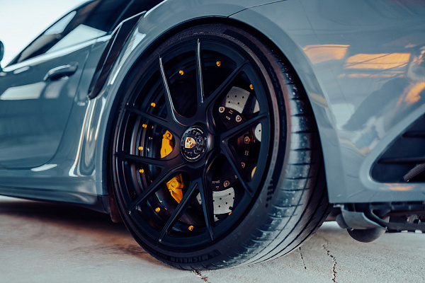 Фото дисков Strasse Wheels SM5RT Deep Concave Duoblock Черный сатин на Porsche 911 VII