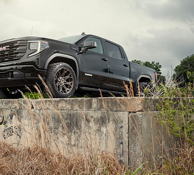 Фото дисков 4PLAY 4P83 на GMC Sierra IV