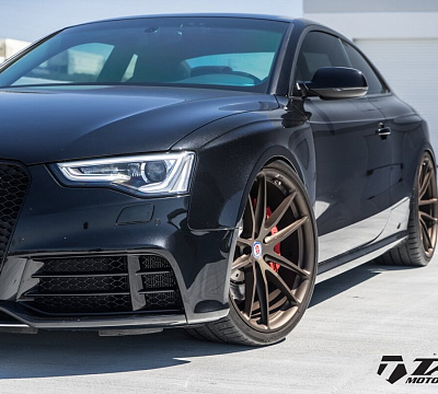 Фото дисков HRE P104 на Audi A/S/RS 5 (8T)
