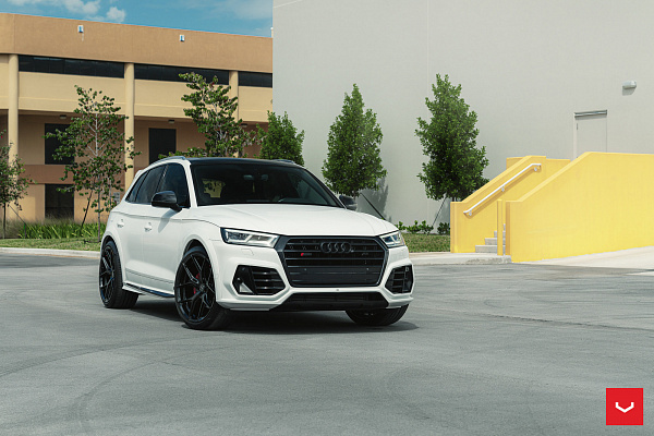 Фото дисков Vossen HF-5 Черный глянец на Audi Q5 (FY)
