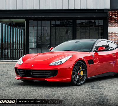 Фото дисков BC Forged KL01 на Ferrari GTC4Lusso