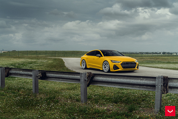 Фото дисков Vossen HFX-1 (5-Lug) Серебро на Audi A/RS 7 (4K)