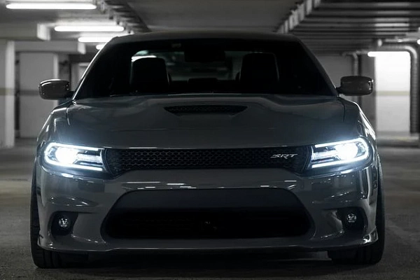 Фото дисков ST Wheels ST22.2 Сатиновый графит на Dodge Charger VII