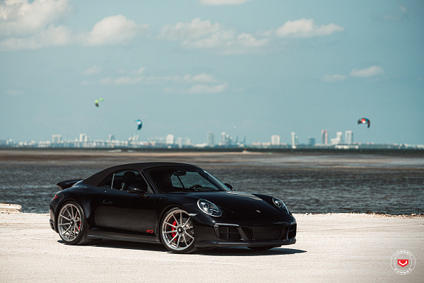Фото дисков Vossen M-X2 Глянцевый тонированный лак на Porsche 911 VII