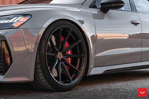 Фото дисков Vossen HF-3 Черный глянец на Audi A/RS 7 (4K)
