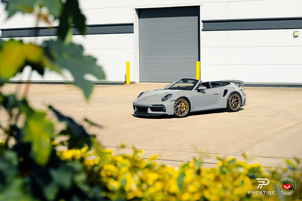 Porsche 992