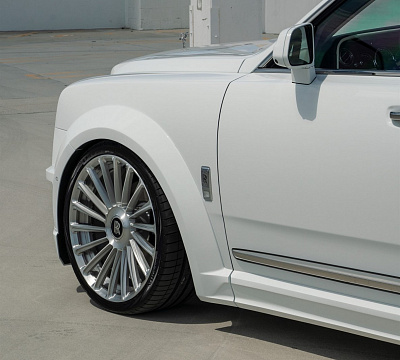 Фото дисков Anrky RF-282 на Rolls-Royce Cullinan