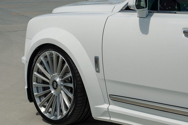 Фото дисков Anrky RF-282 Глянцевый лак на Rolls-Royce Cullinan