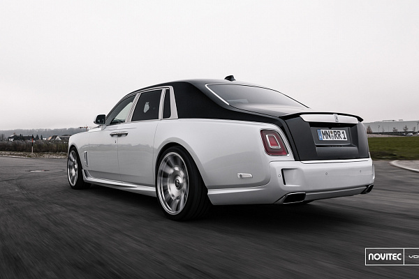 Фото дисков NOVITEC SP2 Глянцевый лак на Rolls-Royce Phantom