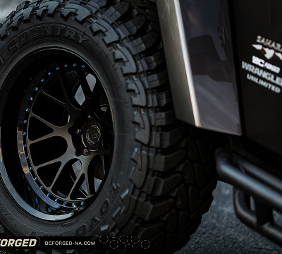 Фото дисков BC Forged LE72 // MLE72 на Jeep Wrangler III (JK)