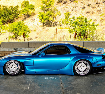Фото дисков Strasse Wheels SC20 Retro на Mazda RX-7 III