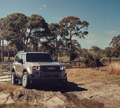 Фото дисков Vossen HFX-1 (6-Lug) на Toyota Land Cruiser Prado 250