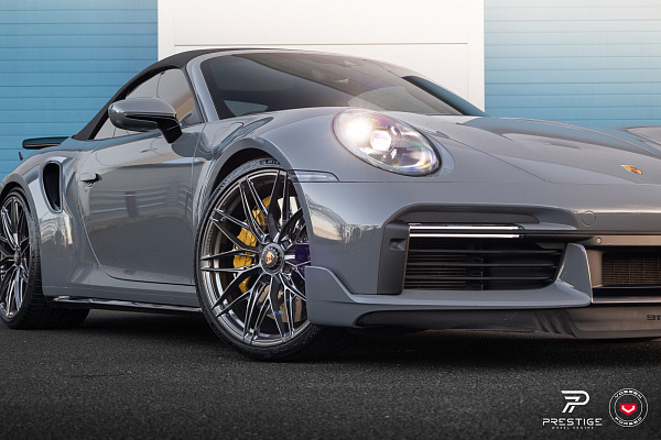 Фото дисков Vossen S21-02 Глянцевый темный лак на Porsche 911 VIII
