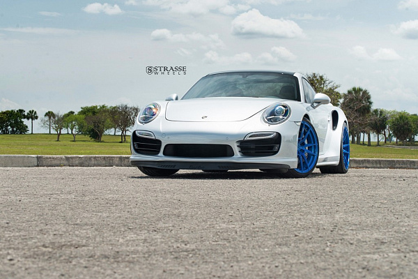 Фото дисков Strasse Wheels SV1 Deep Concave Monoblock Другой цвет на Porsche 911 VII