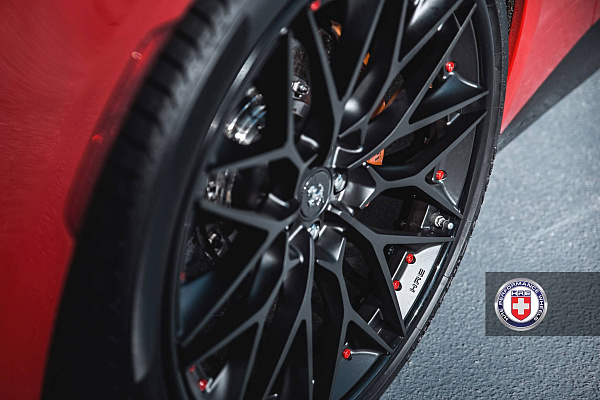 Фото дисков HRE S200 Черный сатин на Ferrari GTC4Lusso