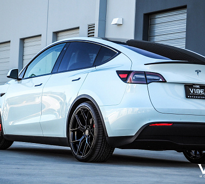 Фото дисков Vossen HF-5 на Tesla Model Y