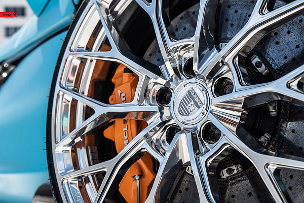 Фото дисков Anrky AN10 Полированный лак на McLaren 600