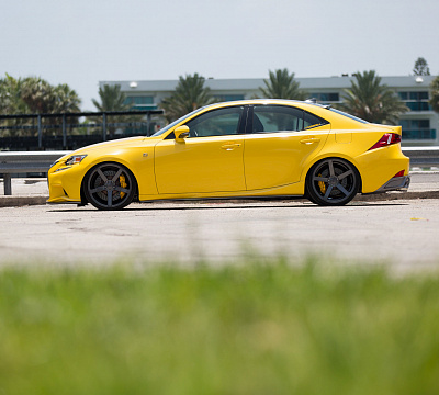 Фото дисков Vossen CV3 на Lexus IS II