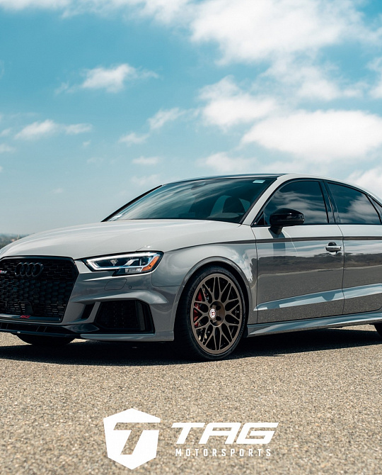 Фото дисков 300M Сатиновая бронза на Audi A/S/RS 3 (8V)