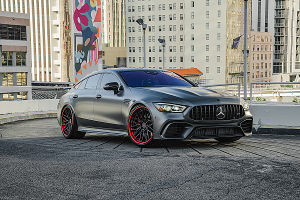 Фото дисков Strasse Wheels SV10M-RS Deep Concave FS Другой цвет на Mercedes-Benz AMG GT I