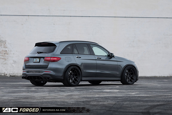 Фото дисков BC Forged HCS02 Черный матовый на Mercedes-Benz GLC (X253, C253)