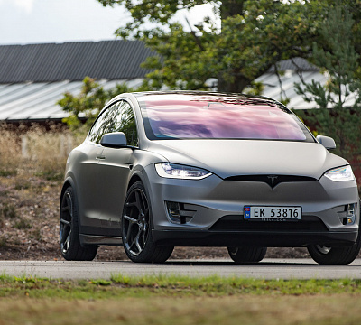 Фото дисков Vossen CG-205T на Tesla Model X