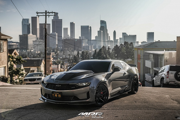 Фото дисков MRR M755 Черный глянец на Chevrolet Camaro VI