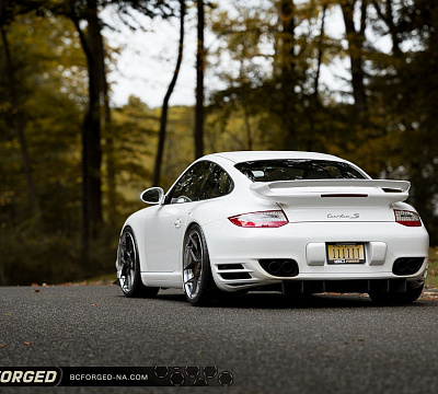 Фото дисков BC Forged HCS21 на Porsche 911 VI