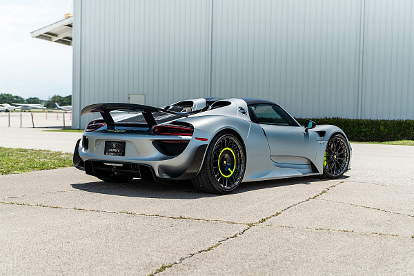 Фото дисков Anrky AN20 Aerosport Глянцевый темный лак на Porsche 918 Spyder